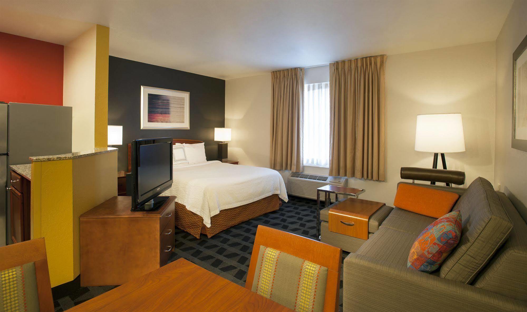 Towneplace Suites Dulles Airport Sterling Eksteriør billede